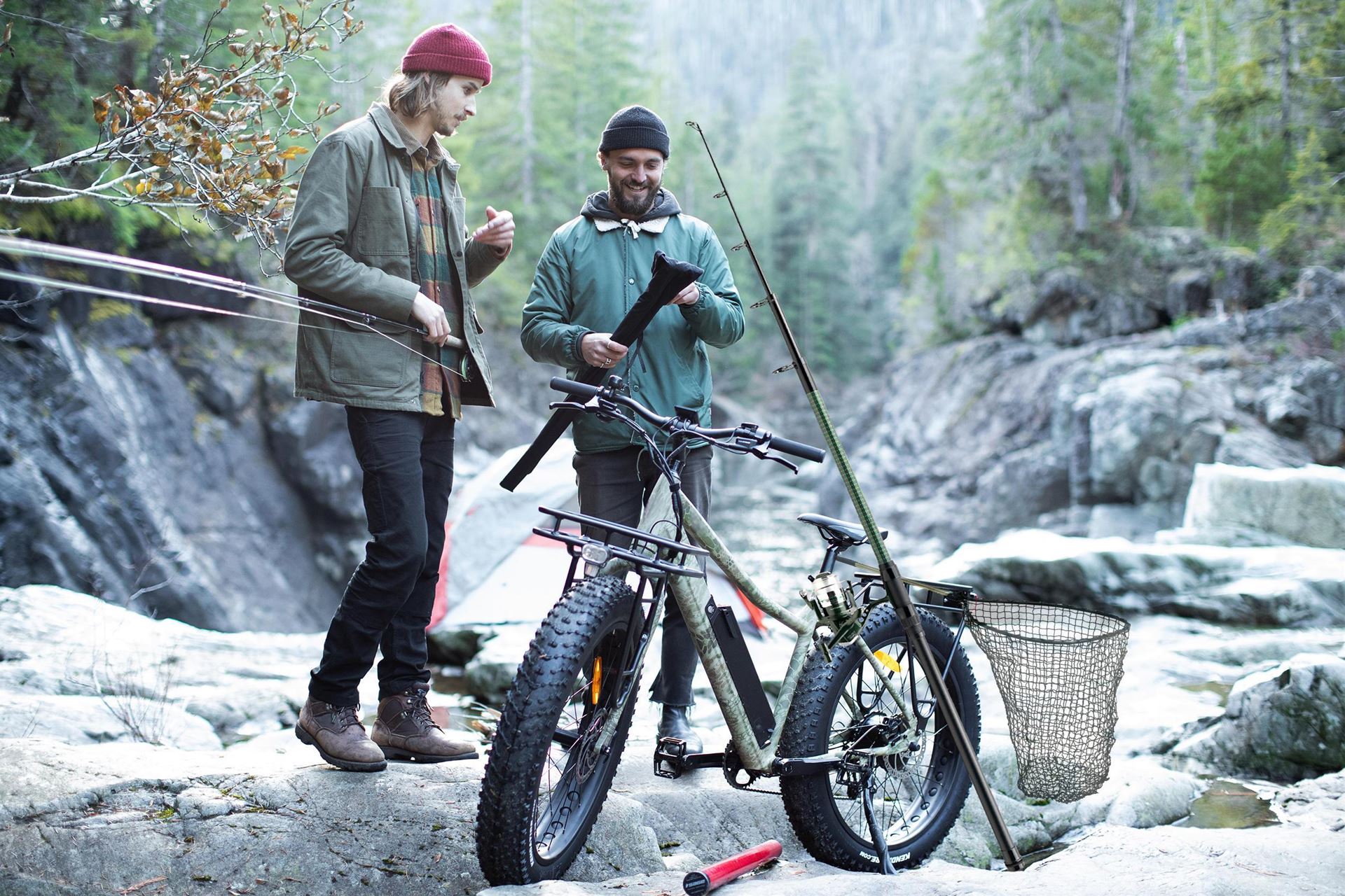 Fat Tire Bike for Jungle & Off-Road - 26" x 4.5 Steel Frame, Camouflage Design, All-Terrain Tires | Boar Hunter